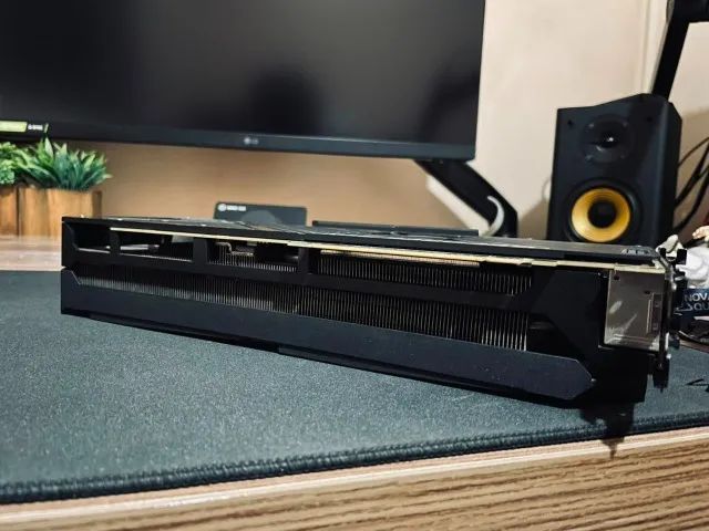 RTX 3070 Ti 8GB ASUS ROG Strix - Excelente estado - Foto 3