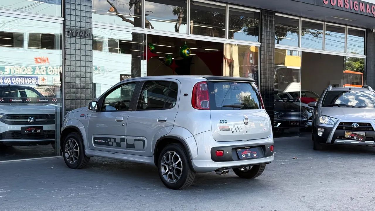 Fiat Uno Sporting 1.4 EVO Fire Flex 8V 4P 2012 - Foto 3