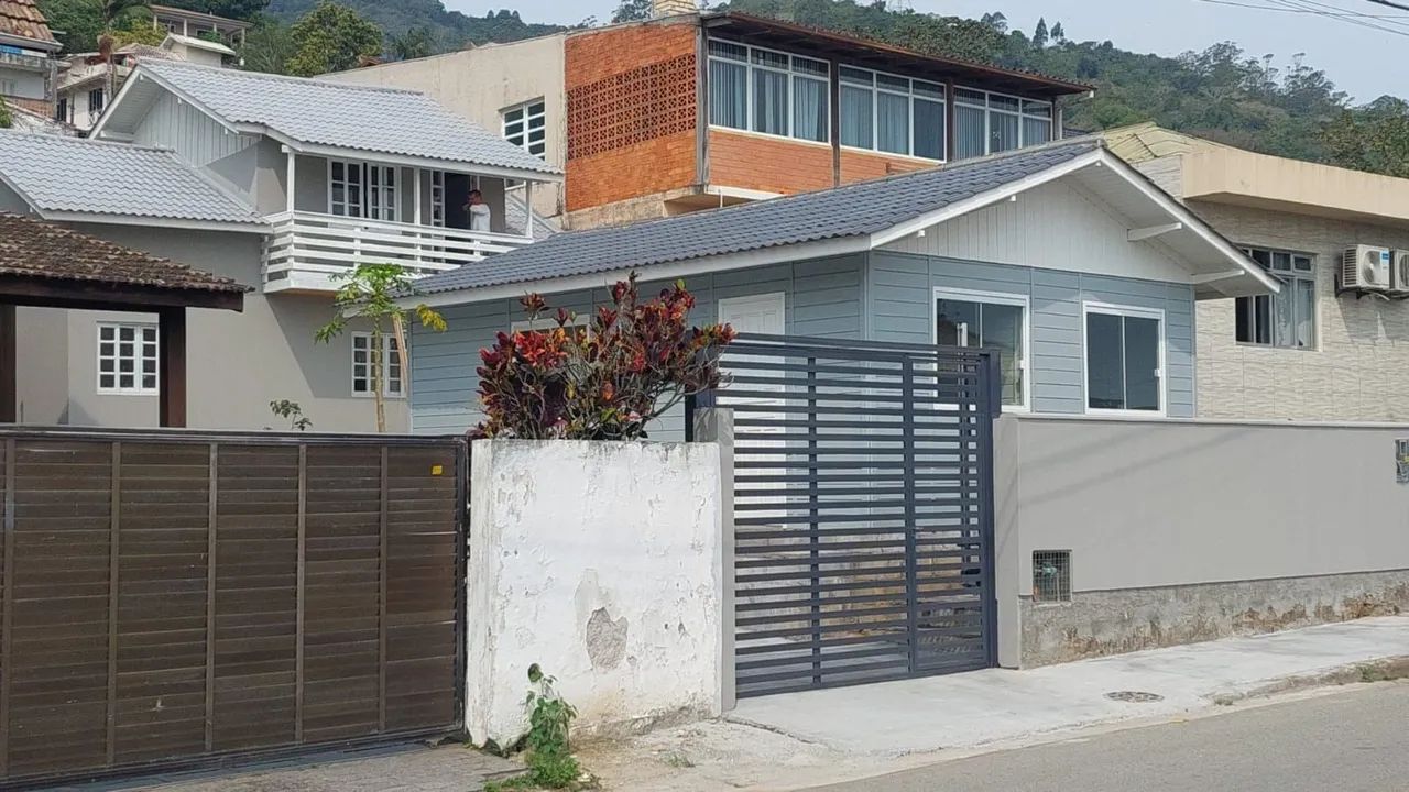 Foto - Florianópolis - Costeira do Pirajubaé