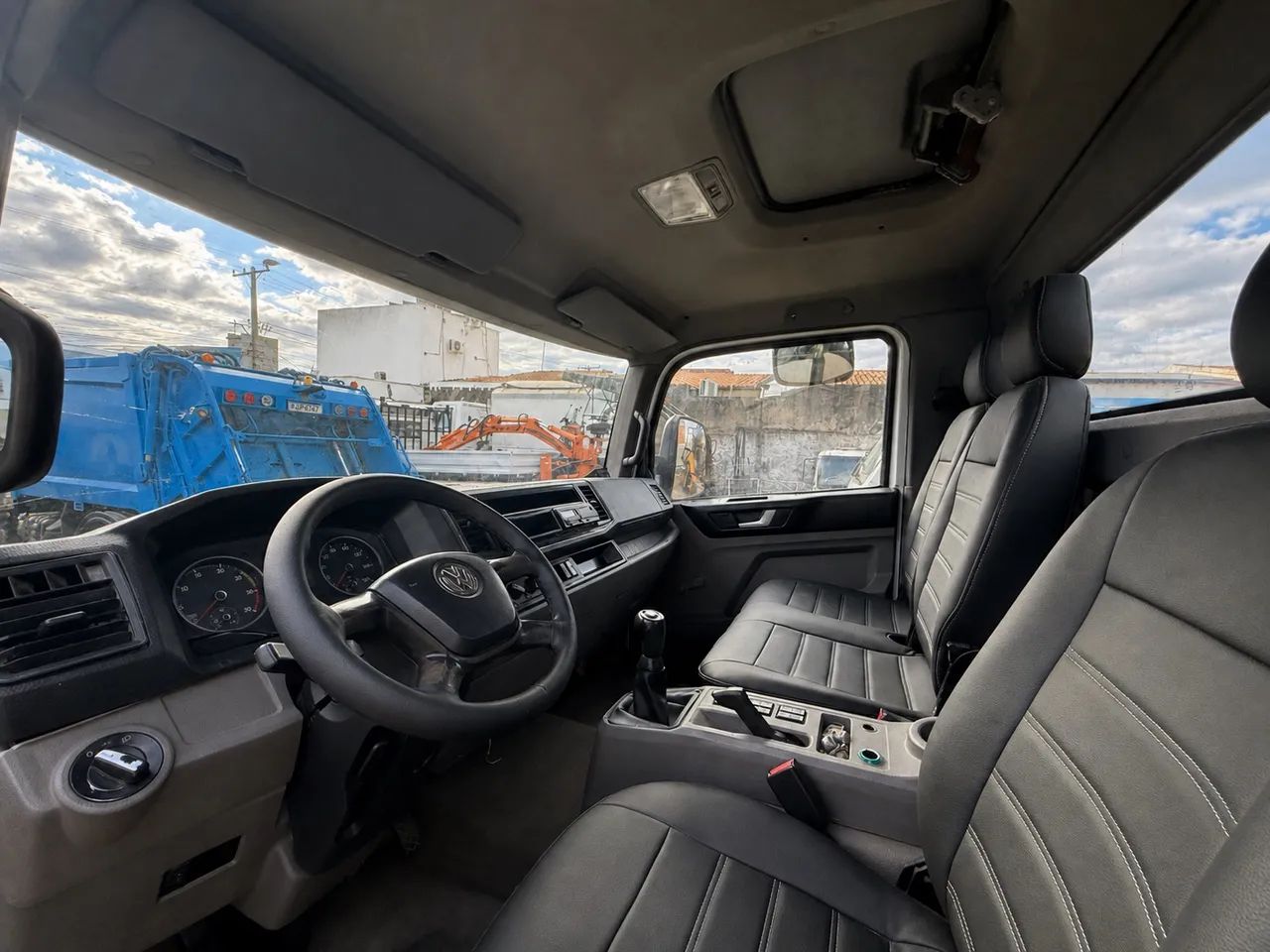 Caminhão Volkswagen 11-180 2019 OPORTUNIDADE - Foto 3