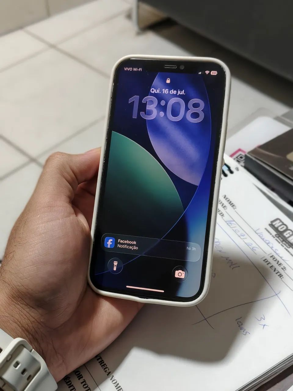 iPhone 12 128gb com avaria