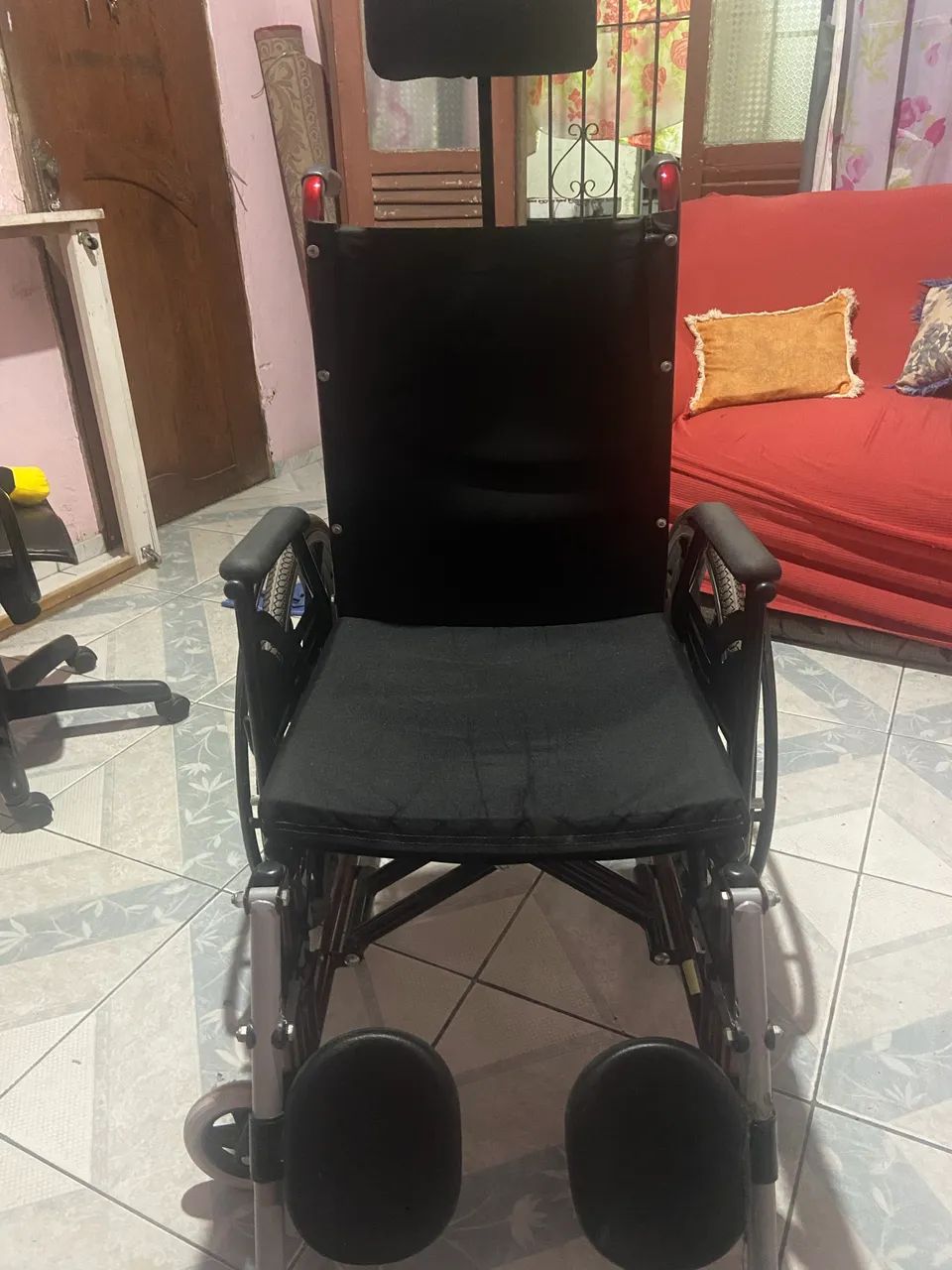 Cadeira de rodas  - Foto 2