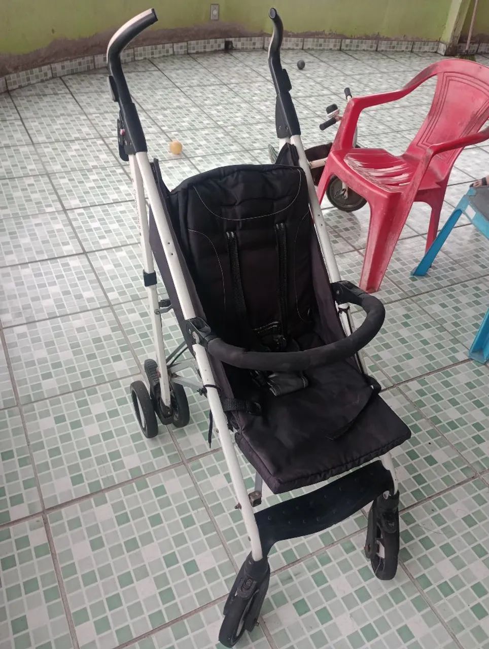 carrinho de bebê 
