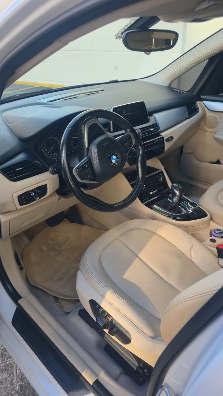 BMW 220ITourer Active Flex 2.0 TB Aut. 2018 - Foto 3