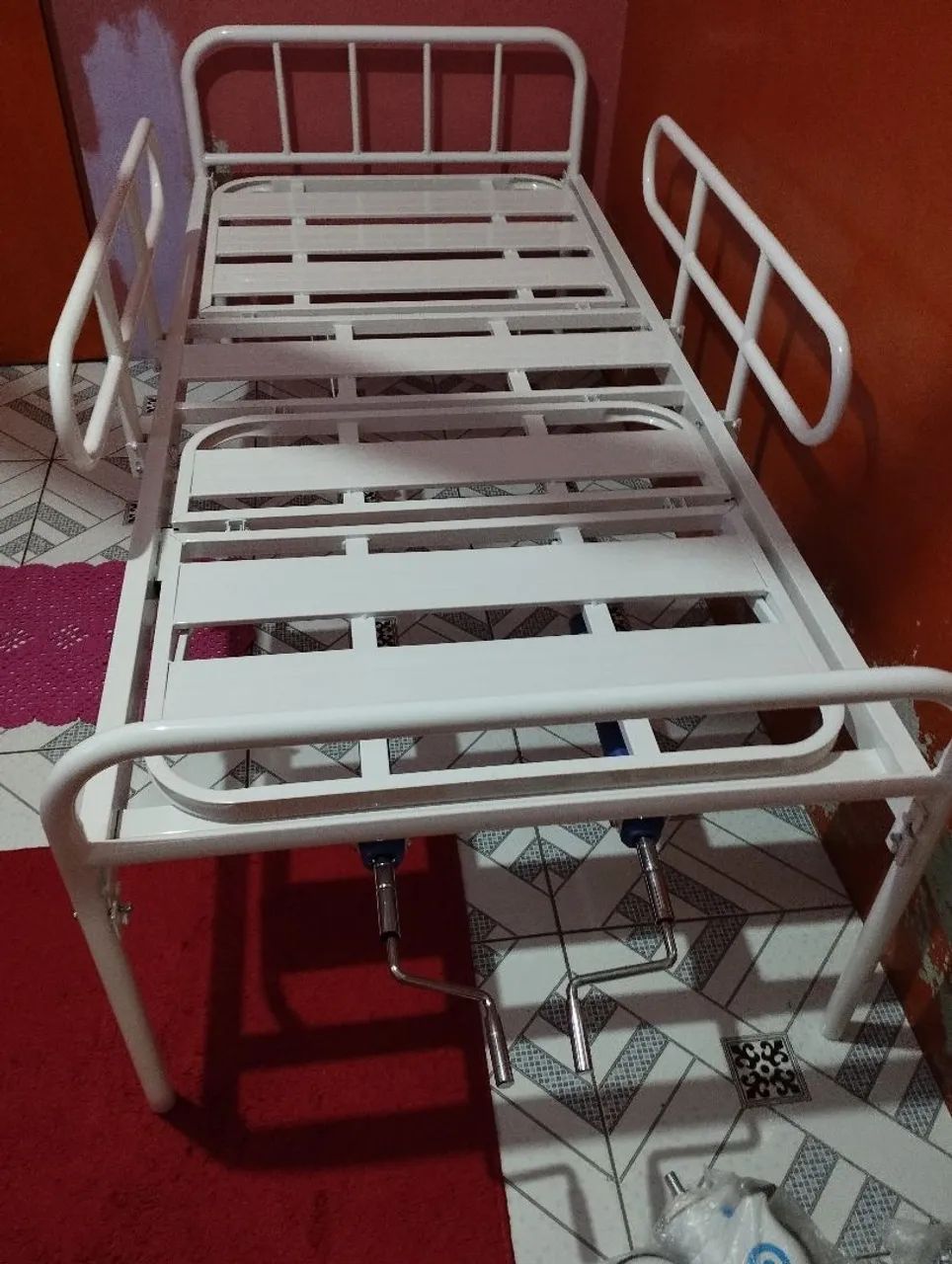 Cama hospitalar  - Foto 2