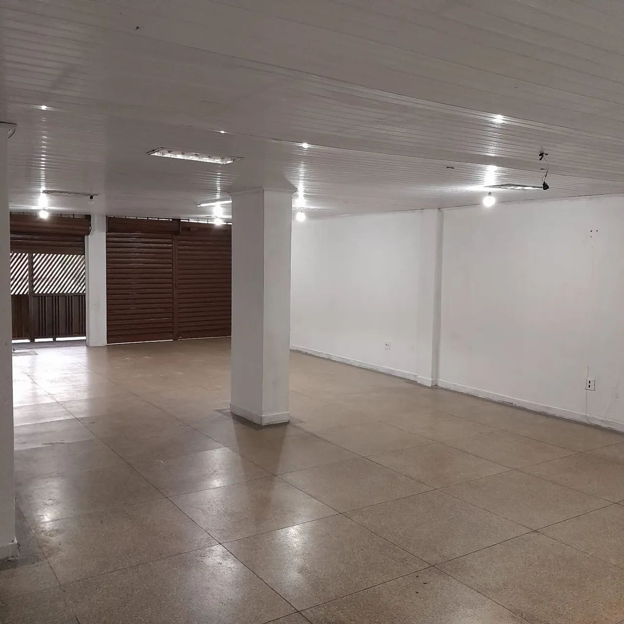 Vendo Sobrado no Roacho Fundo 2 Loja + apartamento 2q - Foto 4
