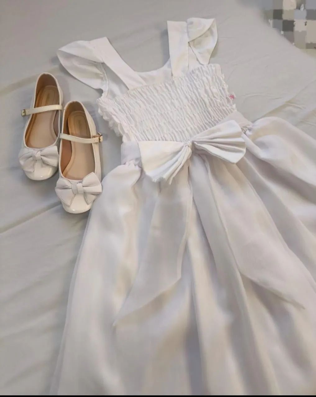 DESAPEGANDO DE VESTIDO E SAPATO  - Foto 3