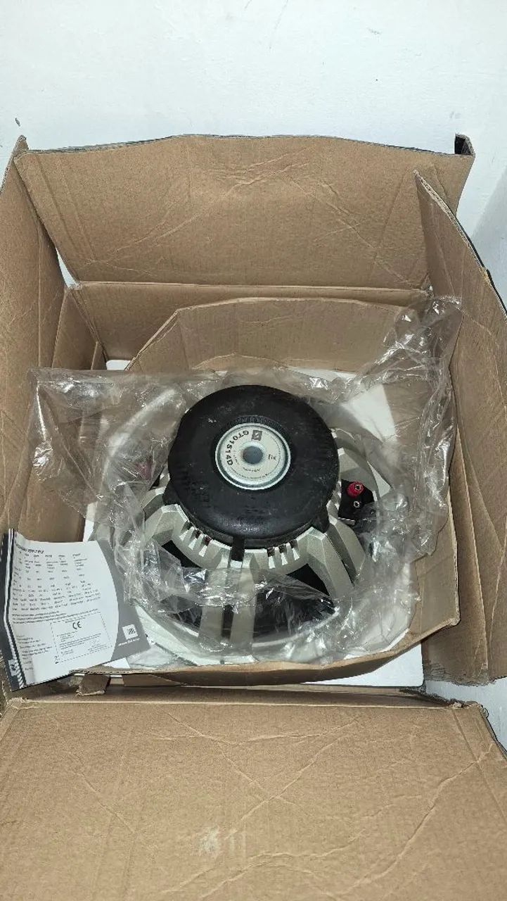 Subwoofer JBL GTO1514D de 15 polegadas e dupla bobina - Foto 3