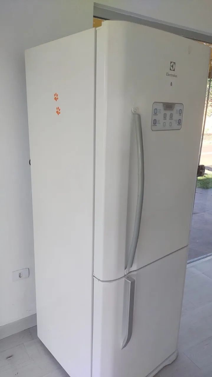 Vendo geladeira 