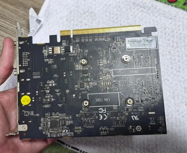 Placa de Video RX 550 - 2GB - Foto 2