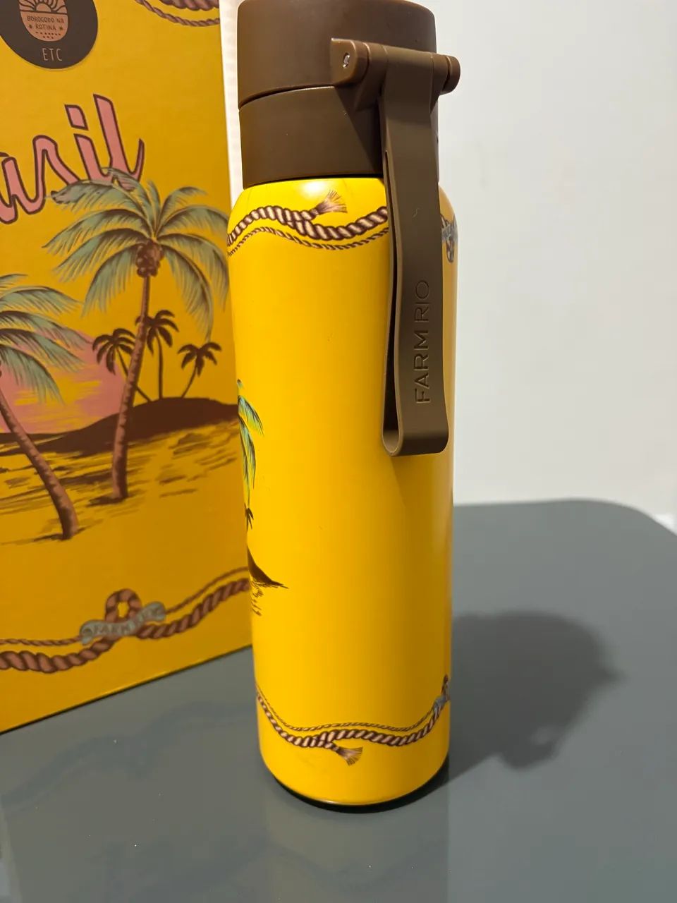 Garrafa farm 850ml
