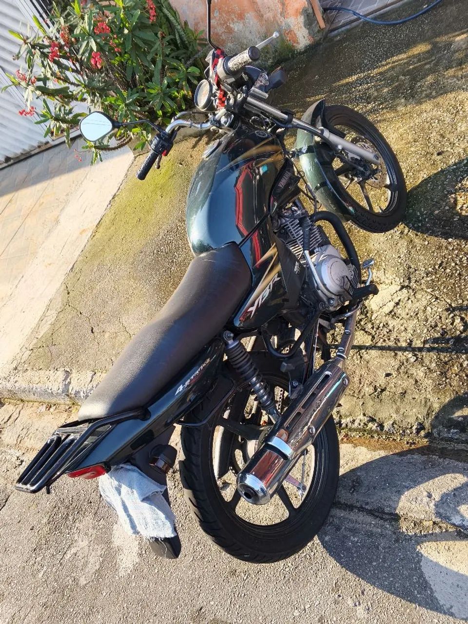 YBR 125 k - Foto 4
