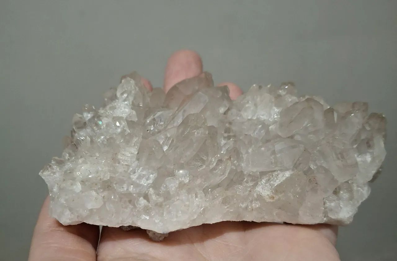Drusa de quartzo branco - Foto 2