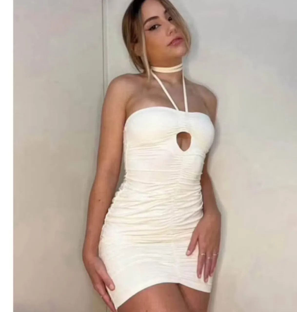 Vestido Dressa Feminino - Clássico e Elegante 