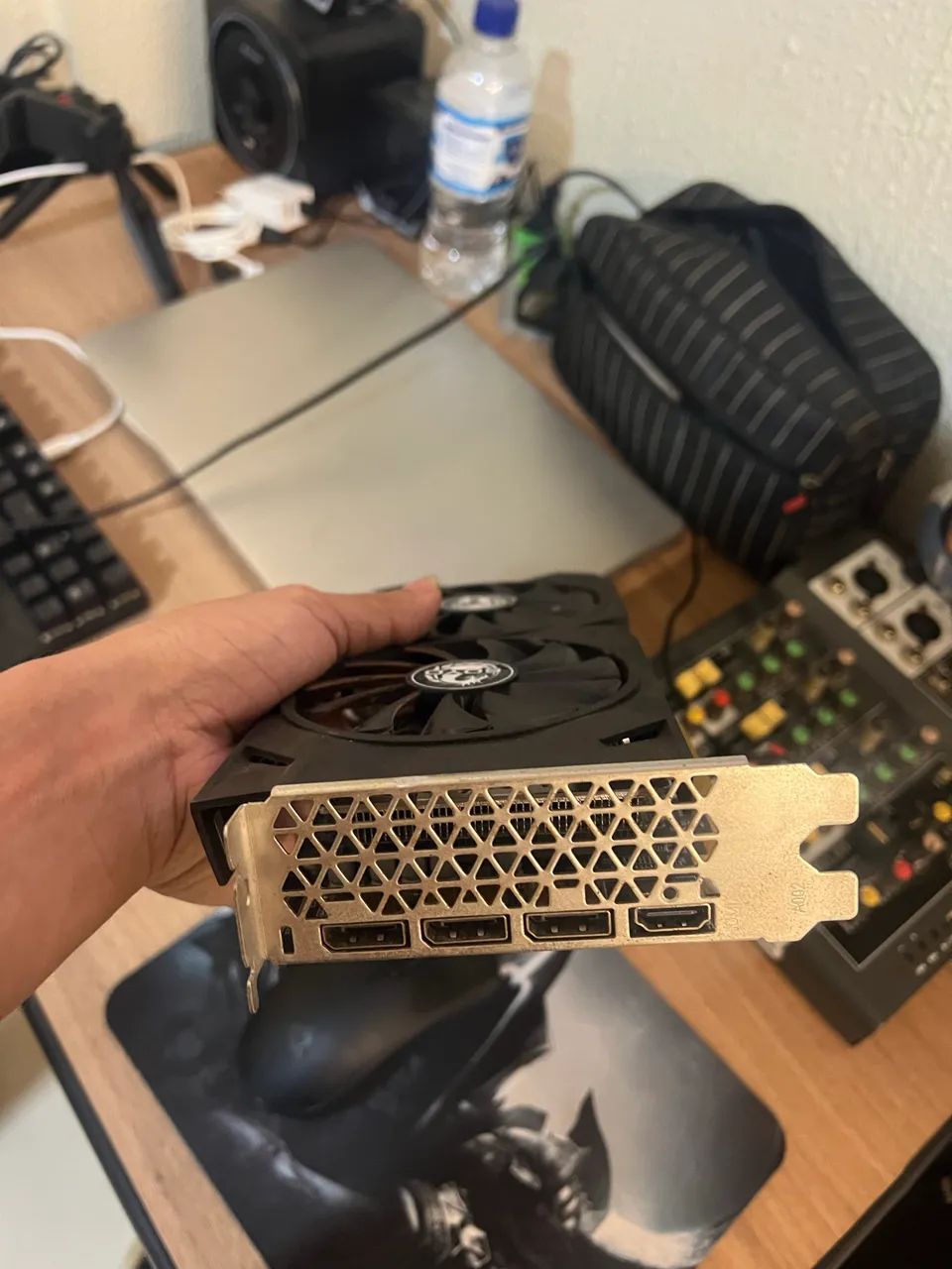 Placa De Vídeo RX580 8gb SOYO - Foto 3