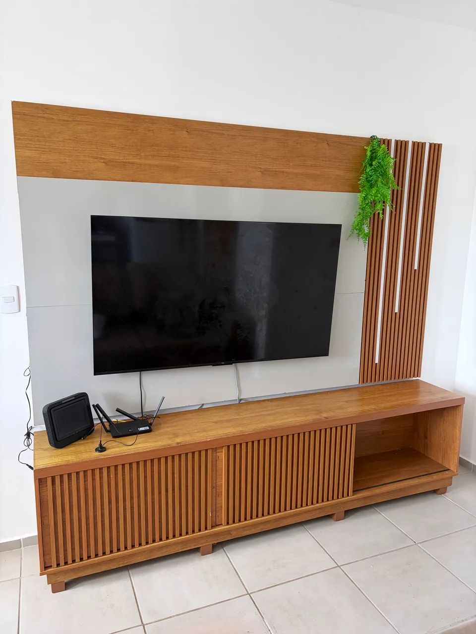 Painel ripado + bancada 2.20cm para tv até 75 polegadas pra vender hoje 