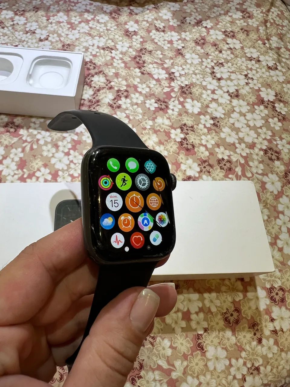 Apple Watch Series 5 44mm Preto