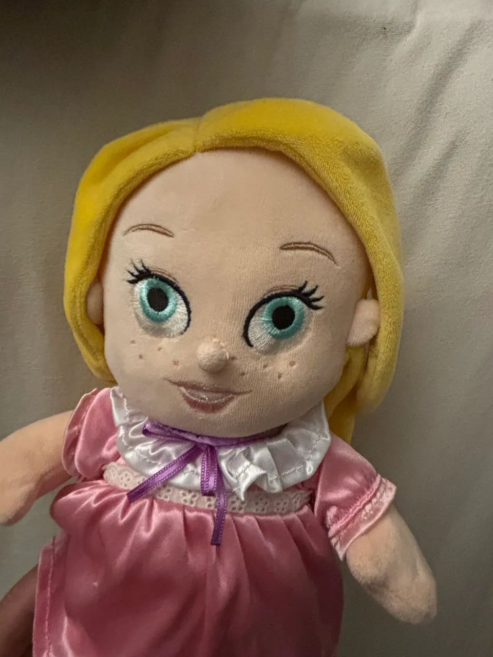 Pelúcia Rapunzel Disney Babies- Disney Store - Foto 4