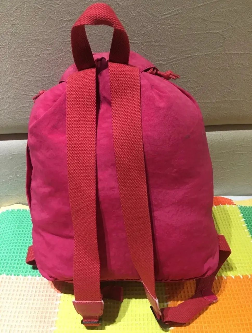 Mochila kinpling rosa  - Foto 2