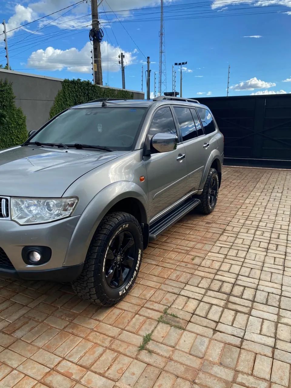 Mitsubishi Pajero 2013