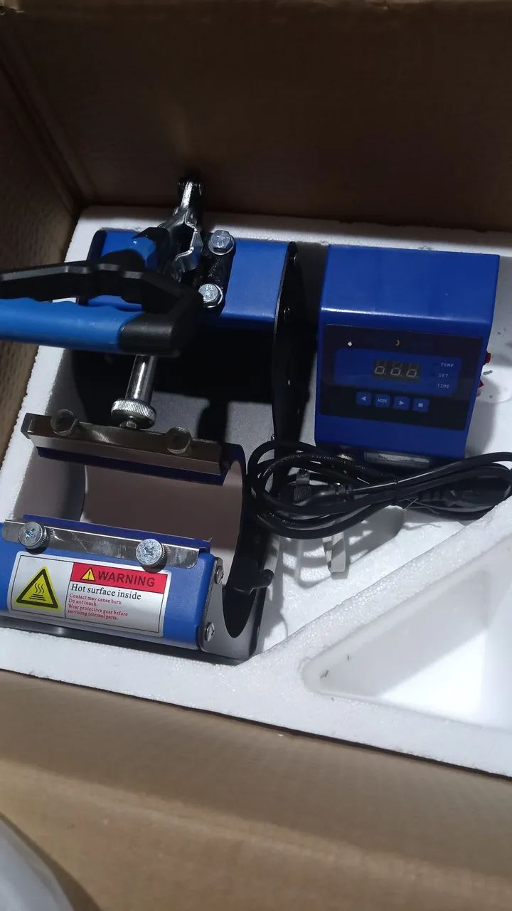 Vendo Máquina de estampar canecas  - Foto 2