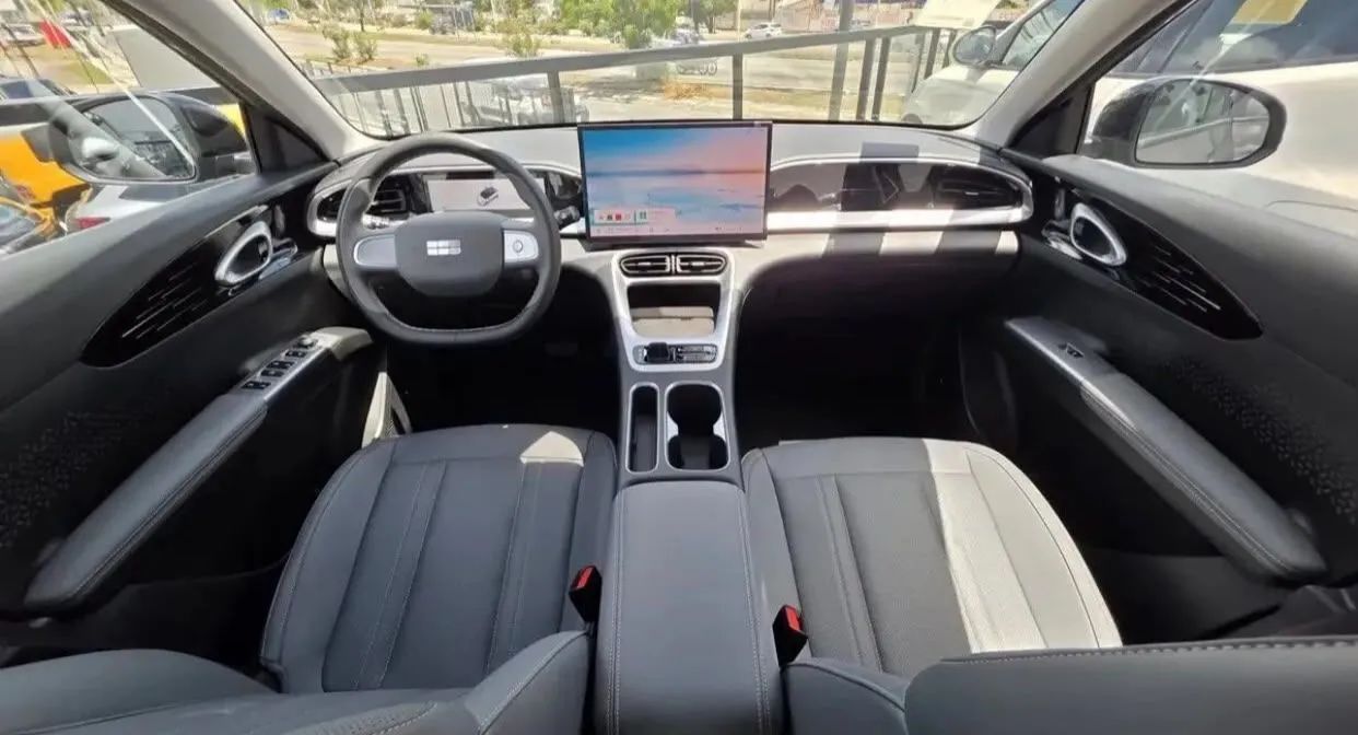 Geely EX2 Max 2026 - Foto 2