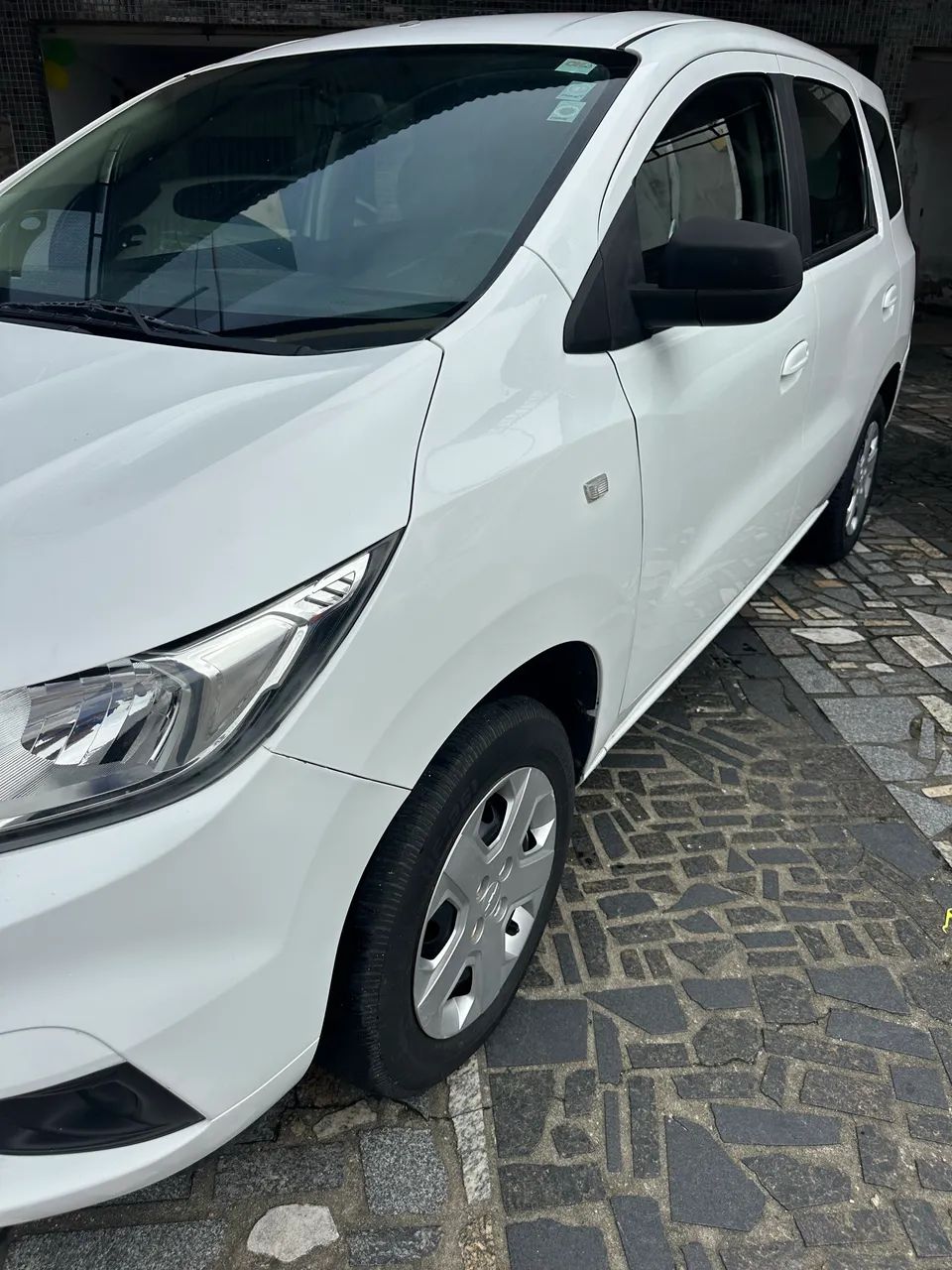 Chevrolet Spin LS 1.8 8V Econo.flex 5P Mec. 2022 - Foto 3