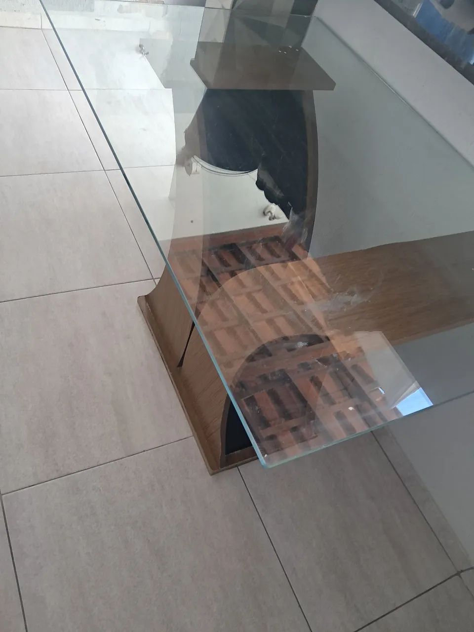 Mesa sem cadeira - Foto 4