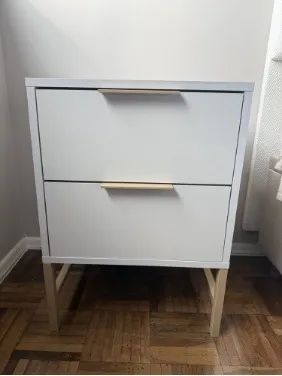 Mesa de Cabeceira - Foto 2