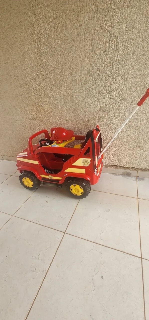 Carrinho bombeiro 