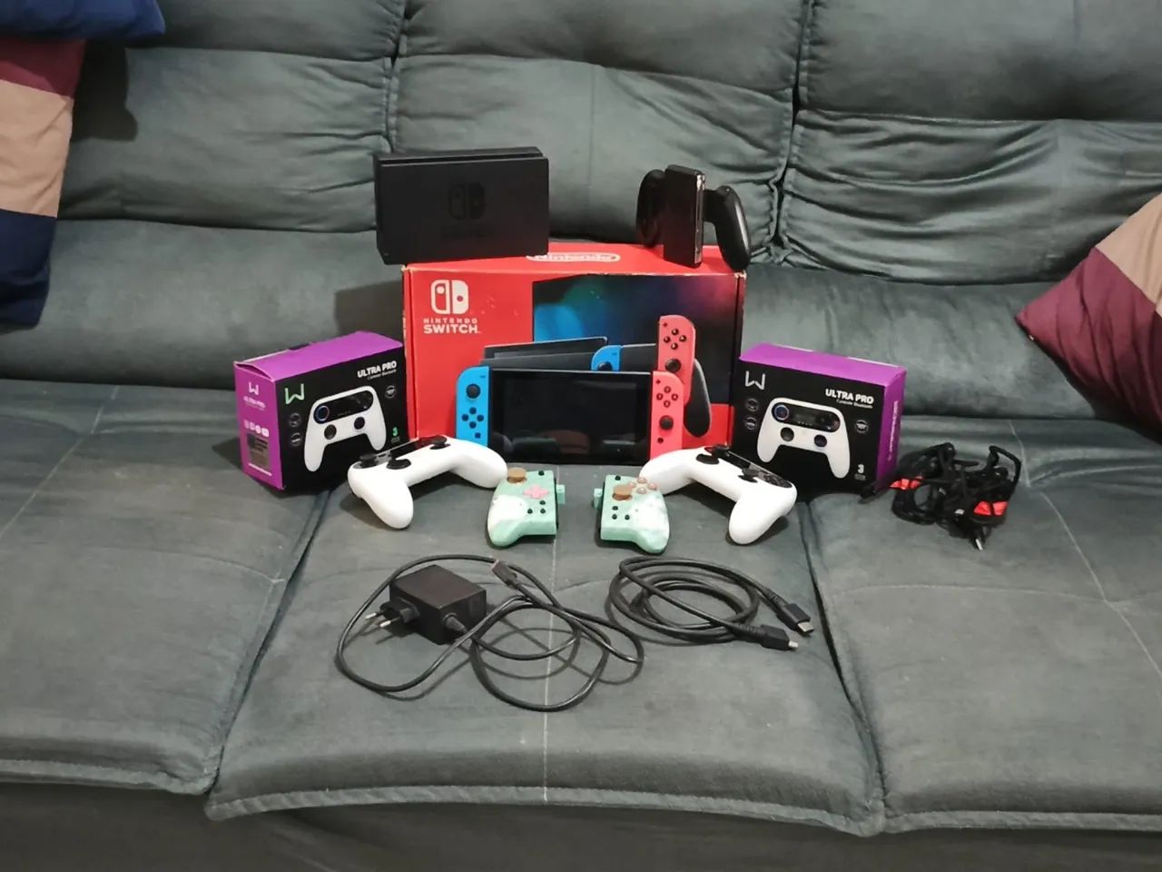 NINTENDO SWITCH VS 1