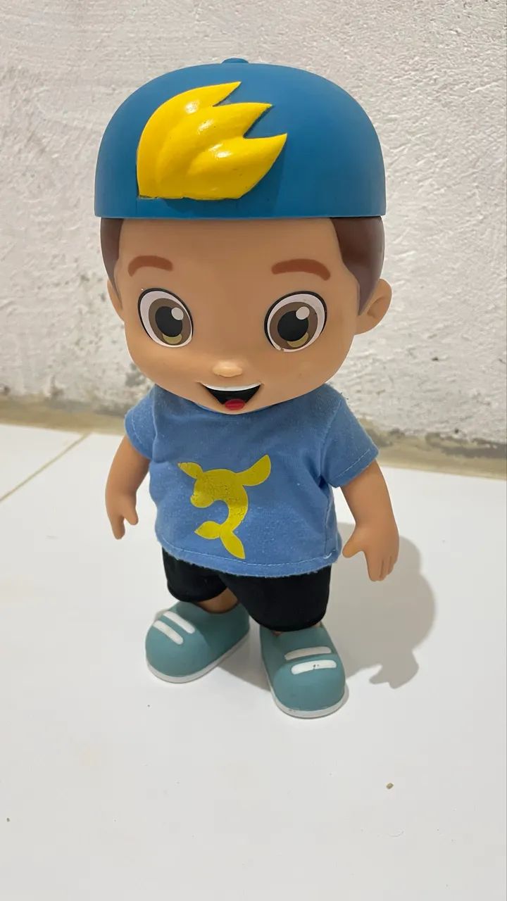 Boneco Lucas Neto 