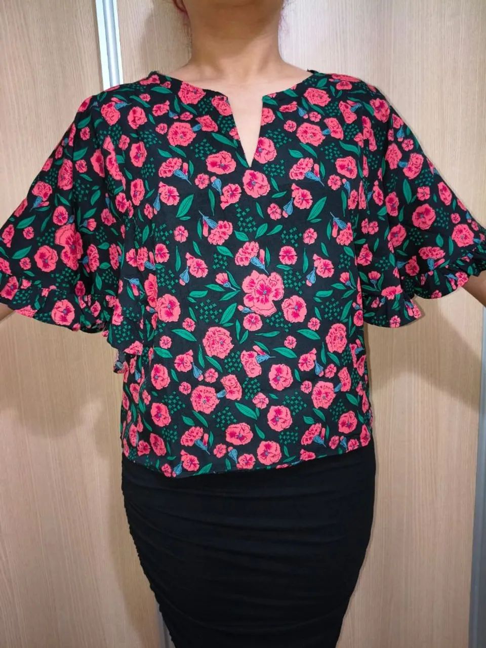Blusa florida vermelho 