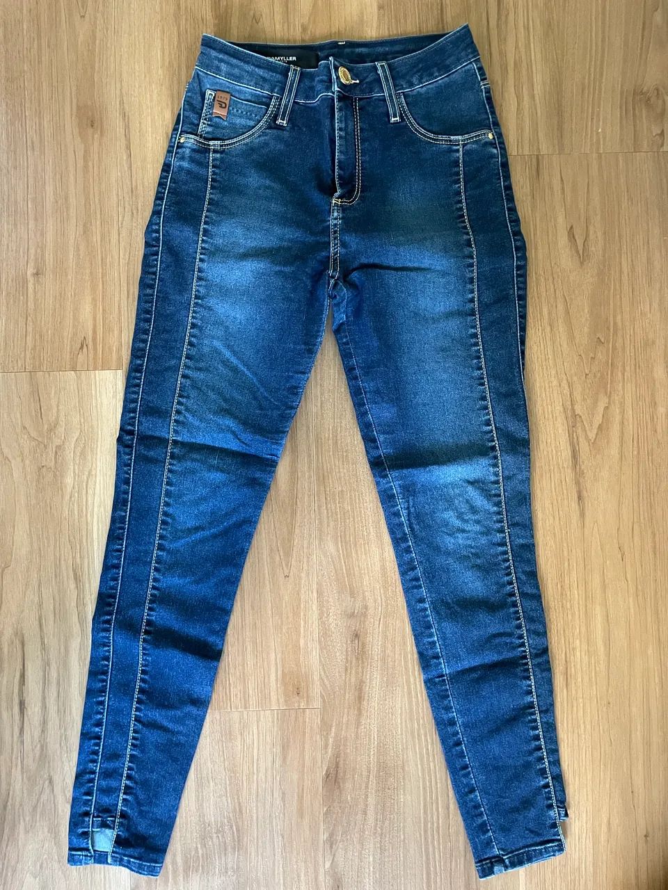Calça jeans feminina 
