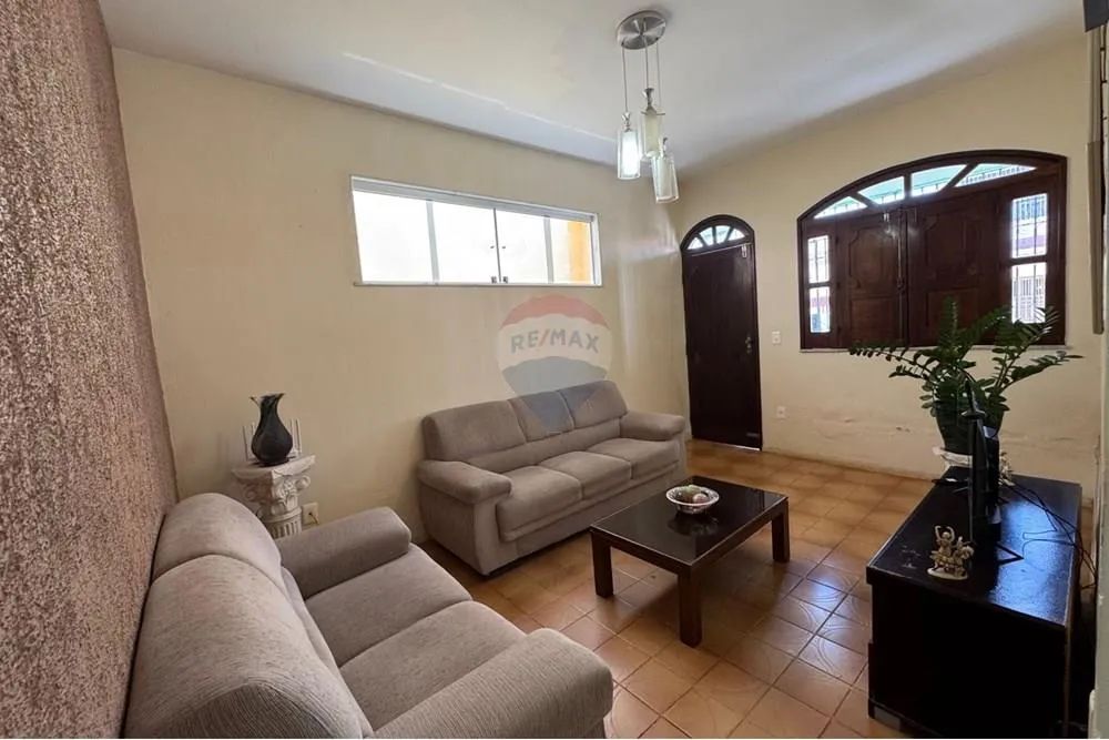 Casa em Aracaju no Bairro Cirurgia com 3 quartos