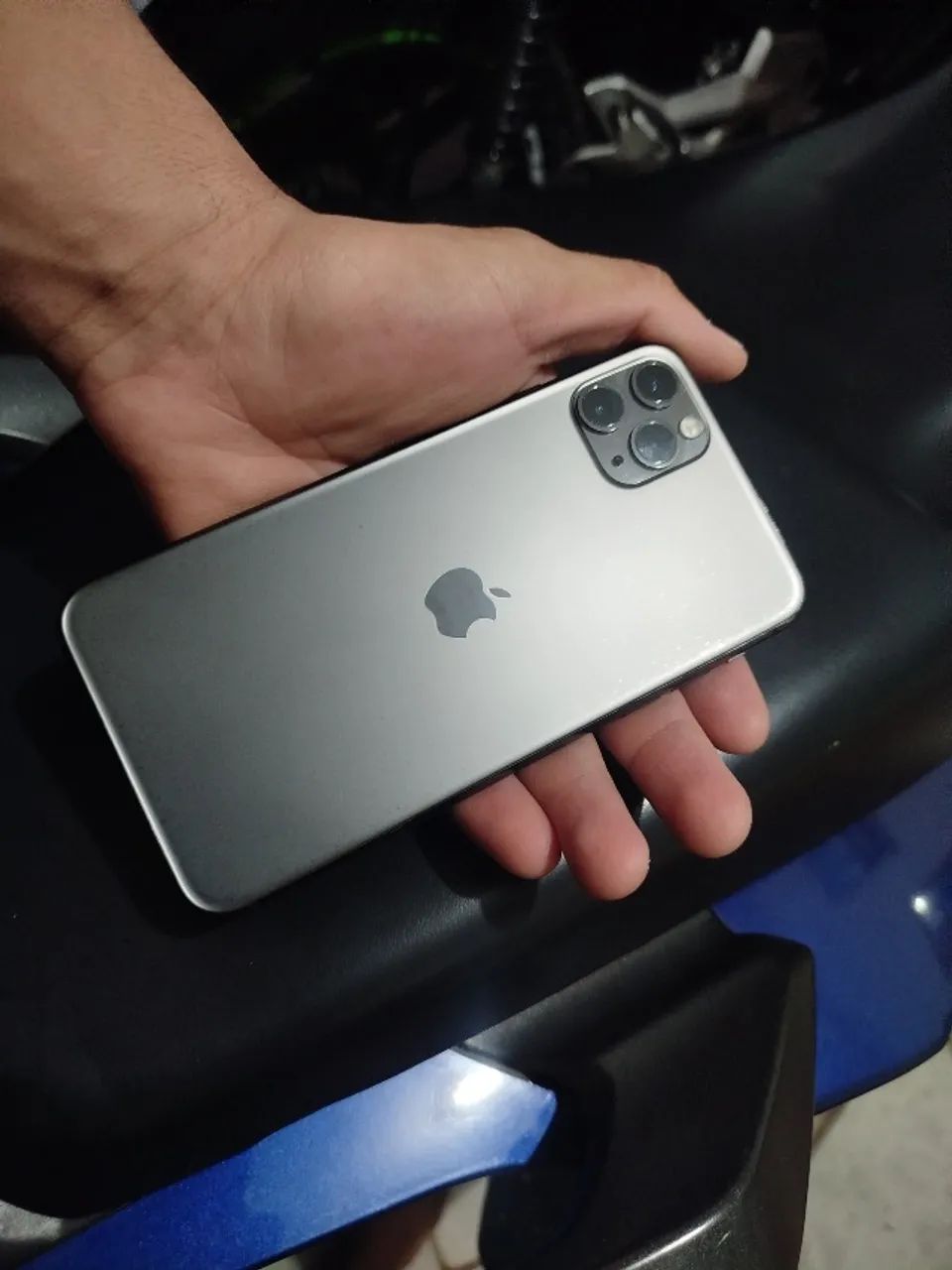 iPhone 11 Pro Max 64gb - Foto 2