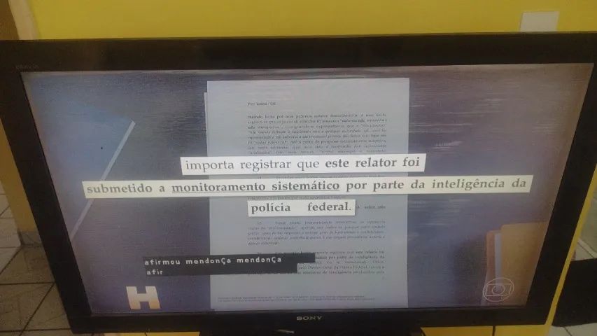 Vendo TV LCD 40 Não Smart