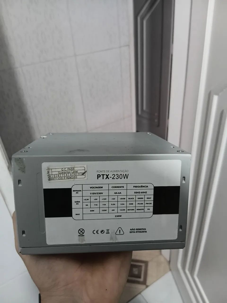 Fonte 230W