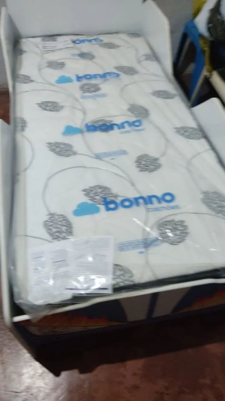 Cama infantil de madeira nova com colchão. - Foto 3