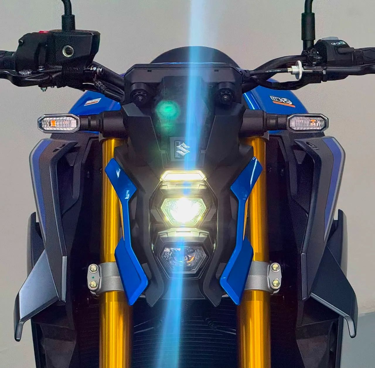 GSX-S 1000 2027 - 1421977284 | OLX