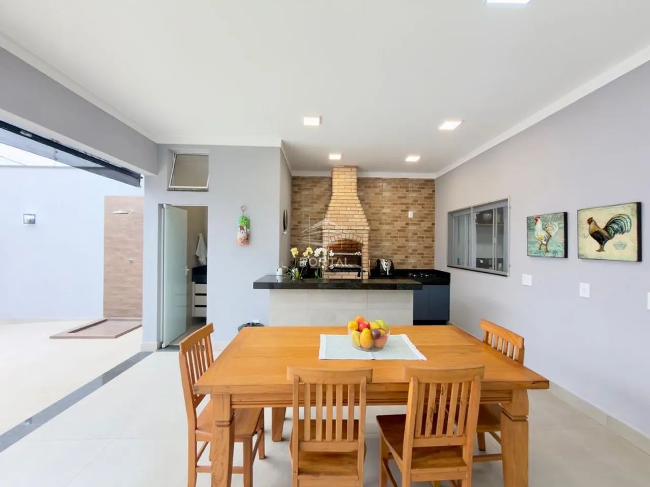 Linda casa térrea, casa nova e moderna, 03 dormitórios 01 suíte, com planejados - Foto 5