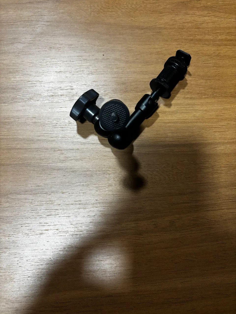 Braço Mágico Articulado 28cm Para Câmeras E Acessórios - Foto 2