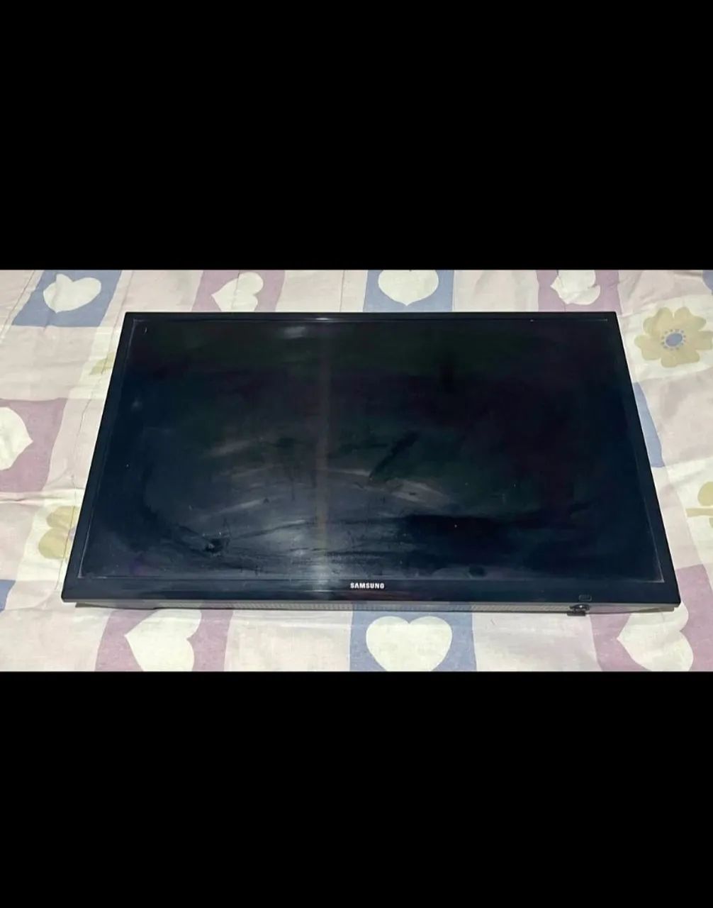 Tv samsung 32 polegadas (com som e sem imagem - ideal para conserto ou retirada de peças)
