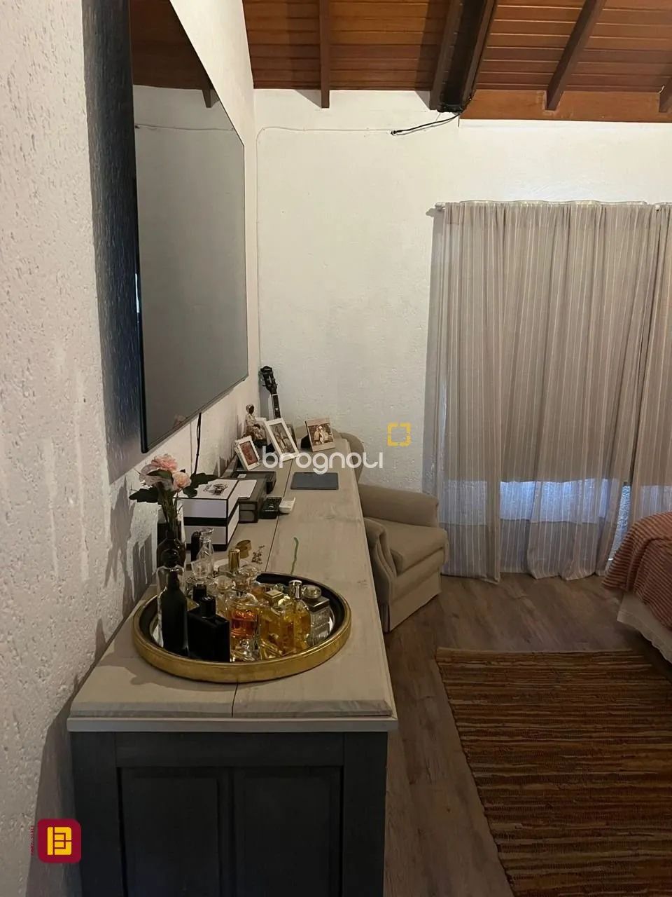 CASA COM TRÊS DORMITÓRIOS -SANTO ANTÔNIO DE LISBOA - Foto 4