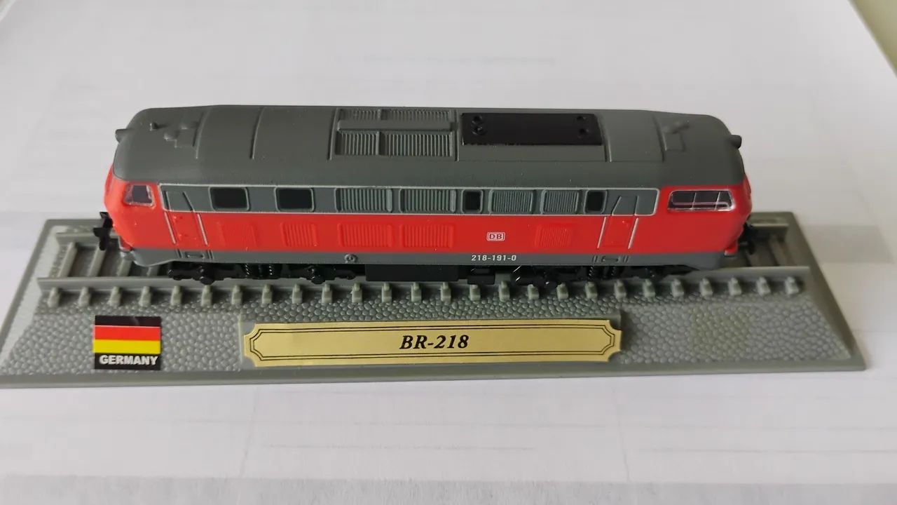 MINIATURA TREM " ALEMÃO " BR - 218  - Foto 5