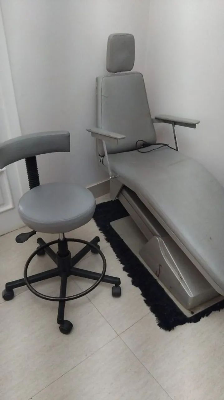 VENDO: Cadeira atendimento 