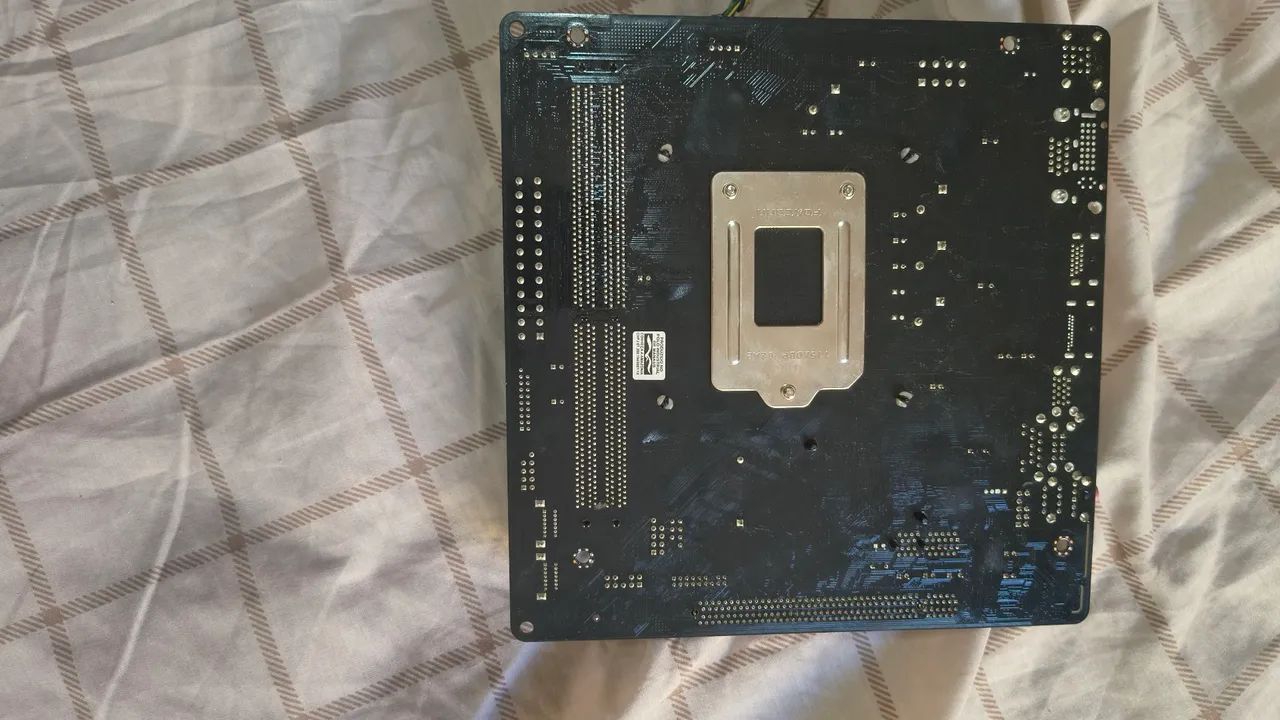 H310 + i3 9100f - Foto 2