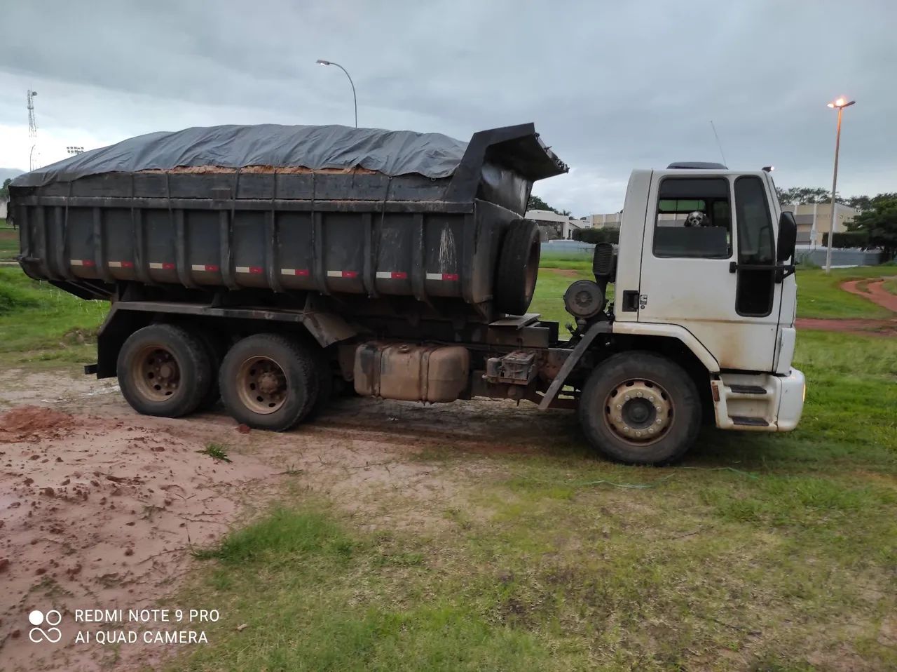 Ford cargo 2428 e conservado - Foto 2