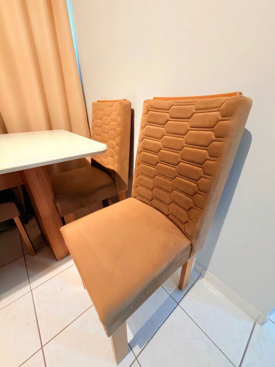 Mesa 4 cadeiras  - Foto 4