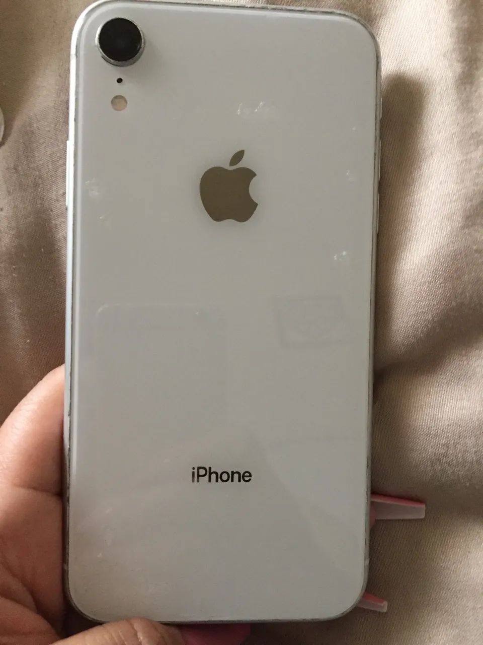 Vendo IPhone XR branco - Foto 5